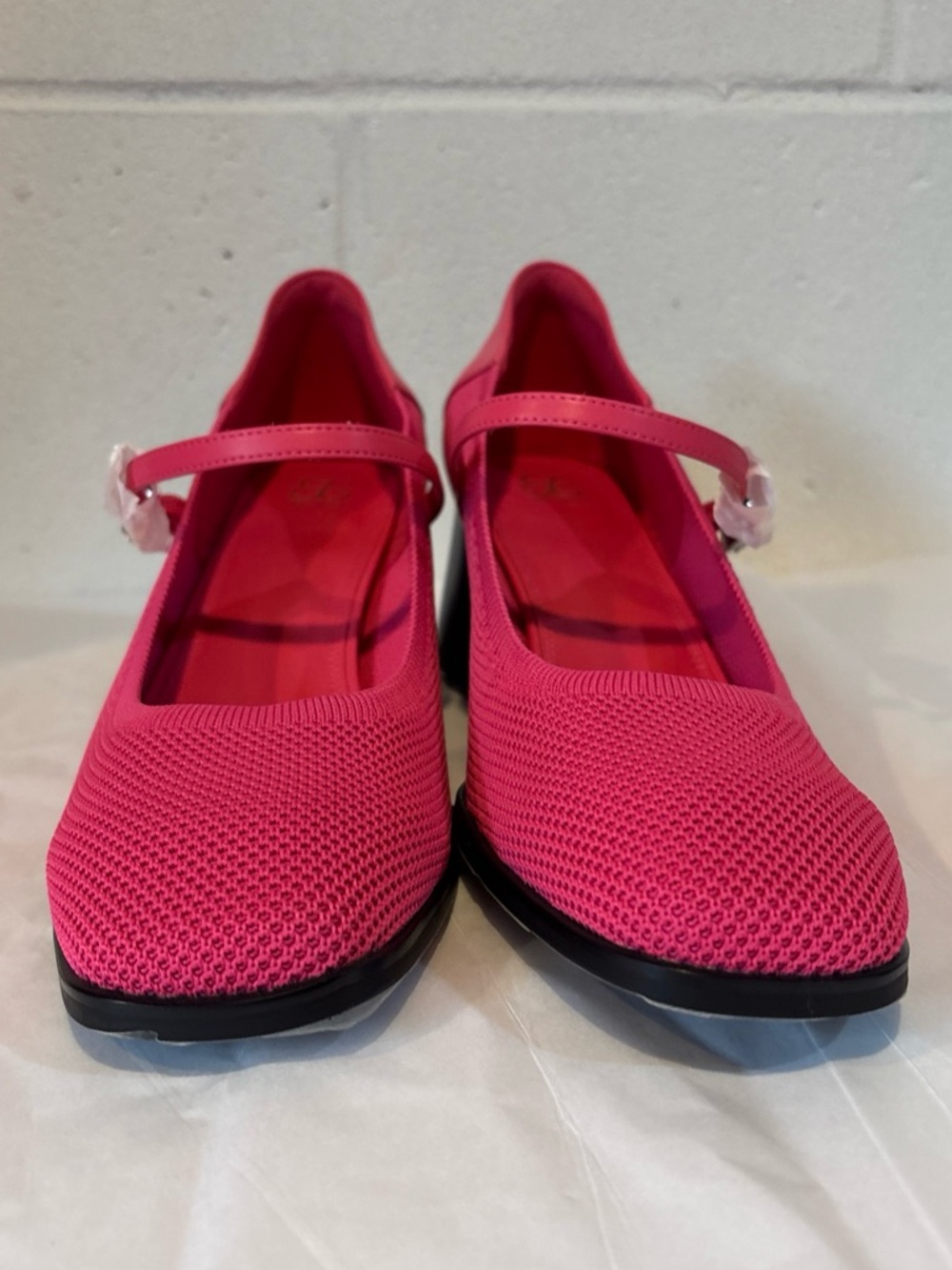 Cozy Island women’s pink Mary Jane heels rhinestone buckle size 10 - Picture 2 of 8
